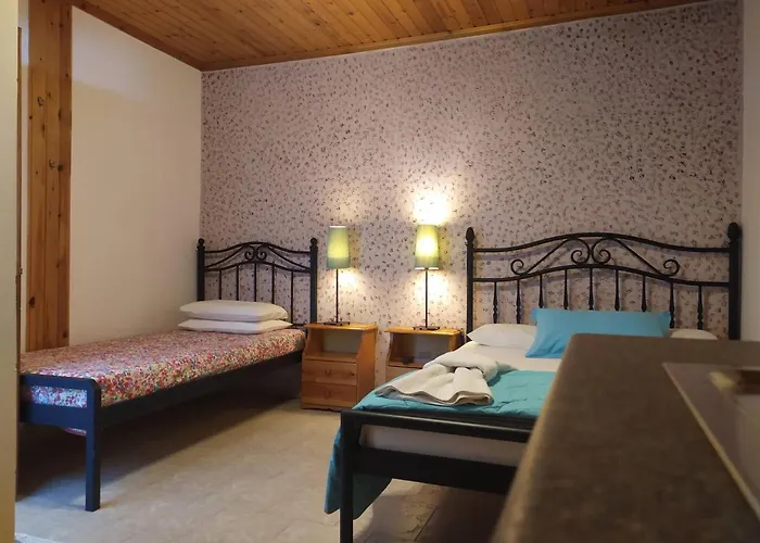Aiolis Rooms